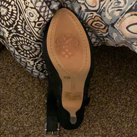 Vince V Camuto Heels - Picture 3 of 3
